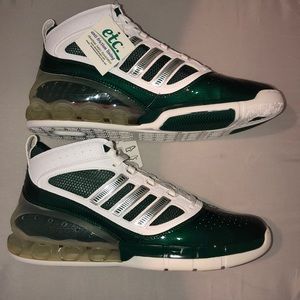 NWT Men’s Adidas SM Rapid Bounce